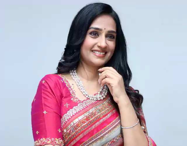 Actress Laya Pictures